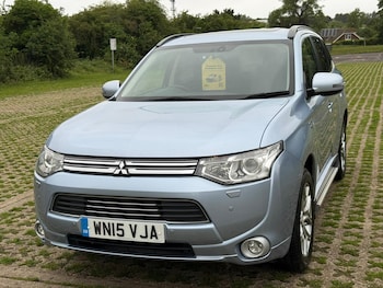 Used Mitsubishi Outlander 2015 for sale - 78880607: Photo