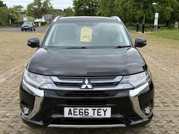 Used Mitsubishi Outlander 2017 for sale - 78558388: Photo