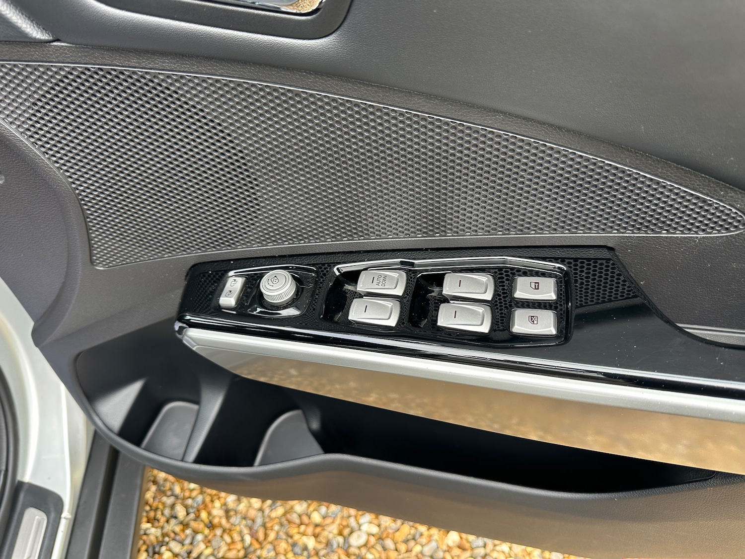 Used Ssangyong Tivoli 2016 for sale - 77733589: Photo 25