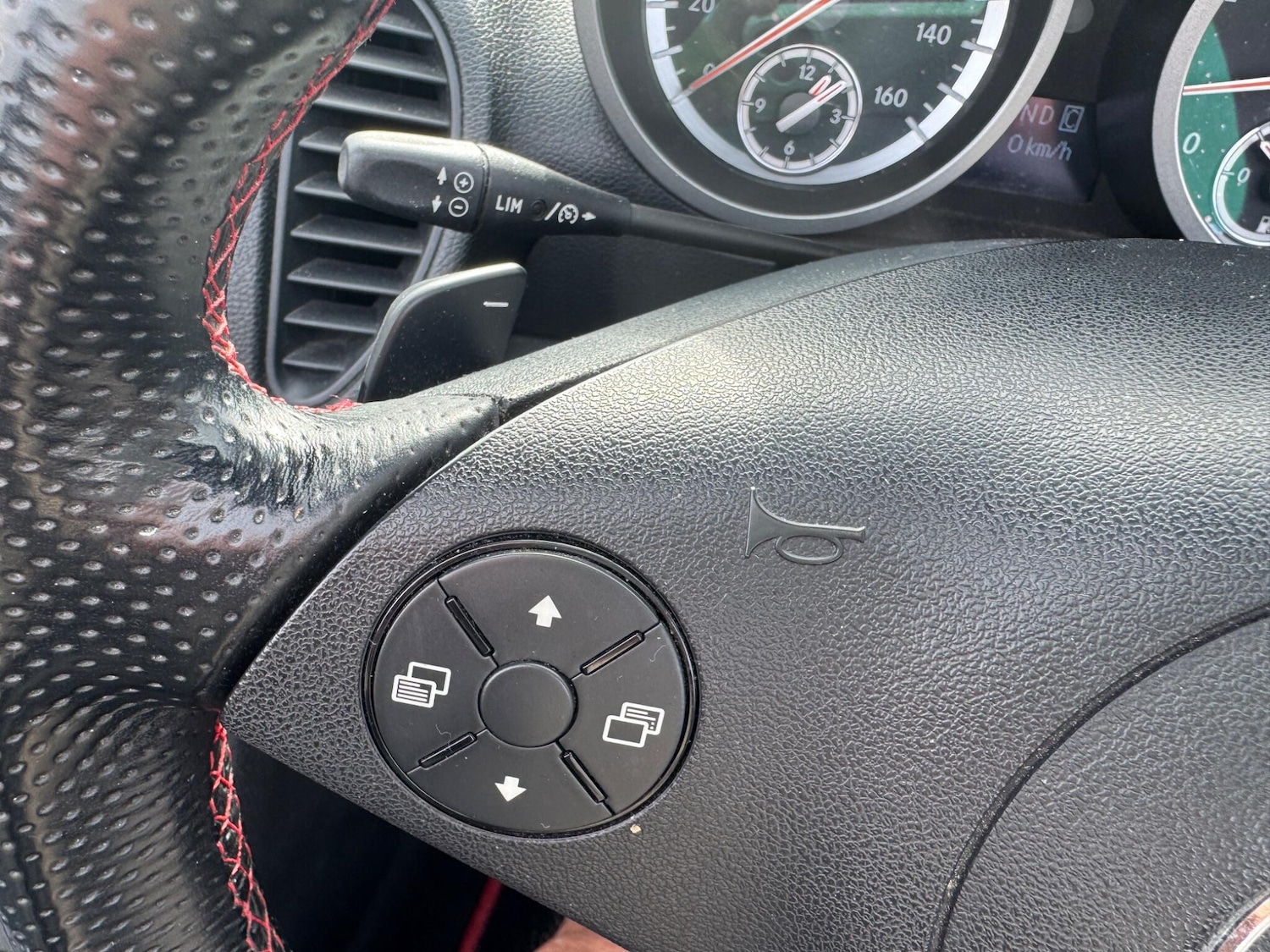 Used Mercedes-Benz SLK 2008 for sale - 77981408: Photo 15