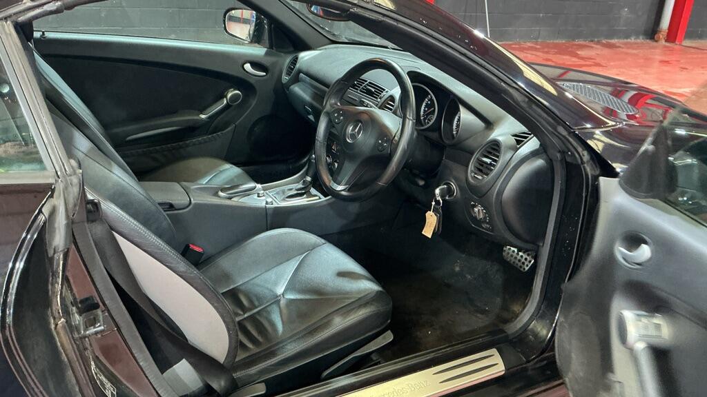 Used Mercedes-Benz SLK 2008 for sale - 77981408: Photo 17