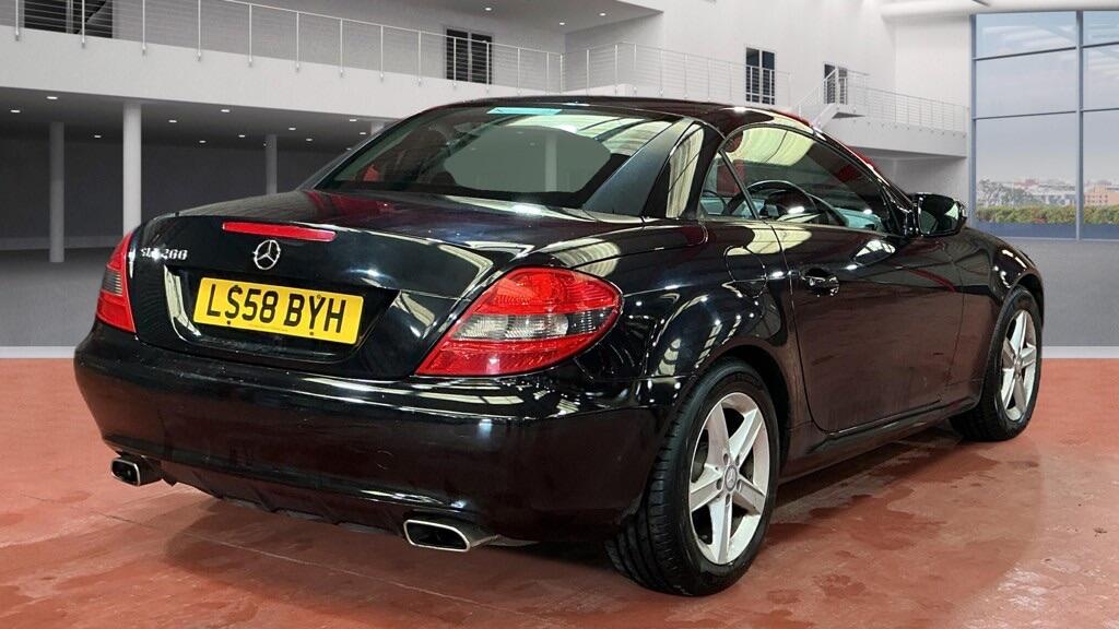 Used Mercedes-Benz SLK 2008 for sale - 77981408: Photo 4