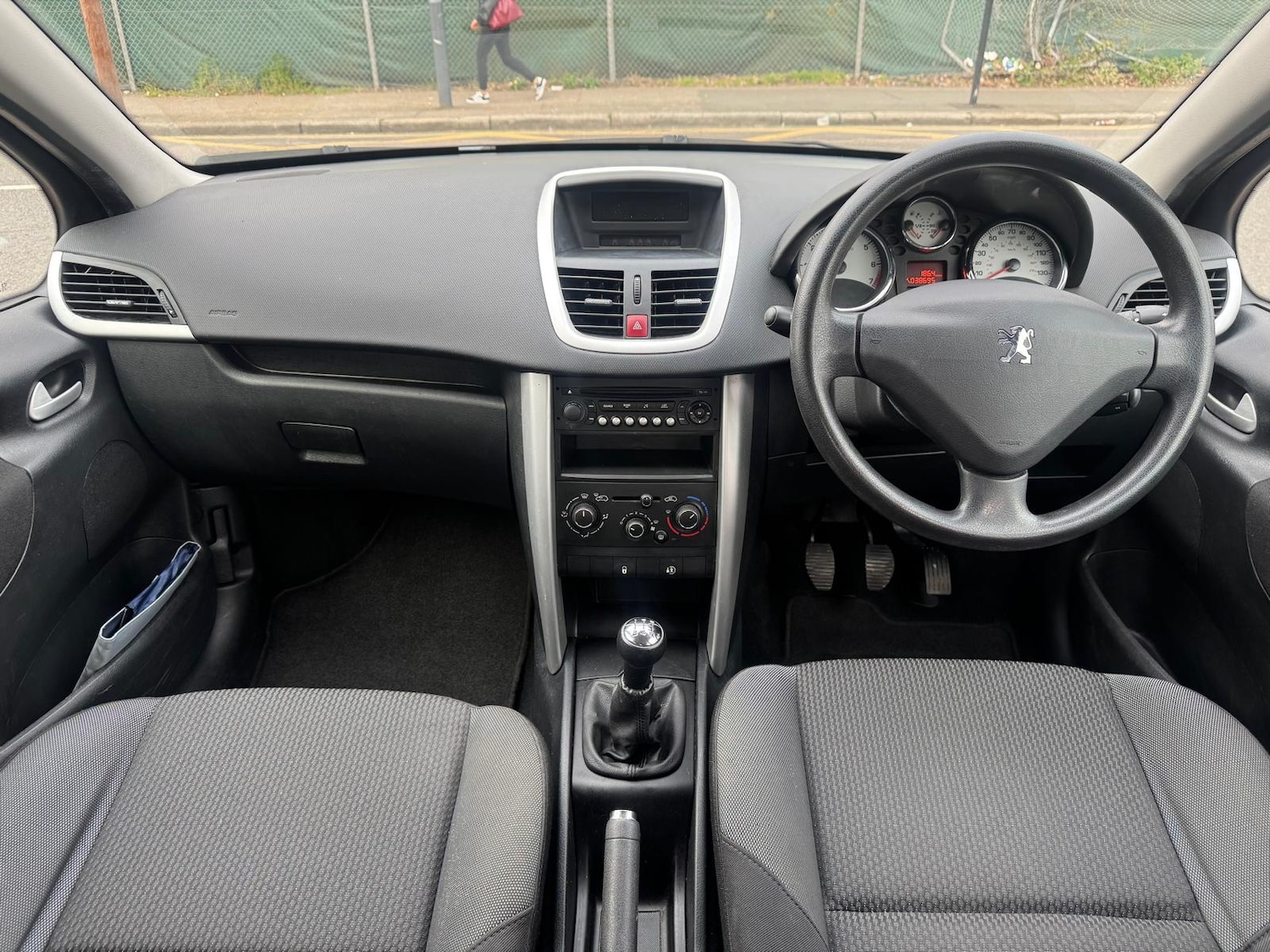 Used Peugeot 207 2012 for sale - 78022577: Photo 11