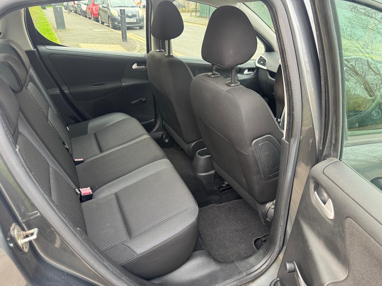 Used Peugeot 207 2012 for sale - 78022577: Photo 8