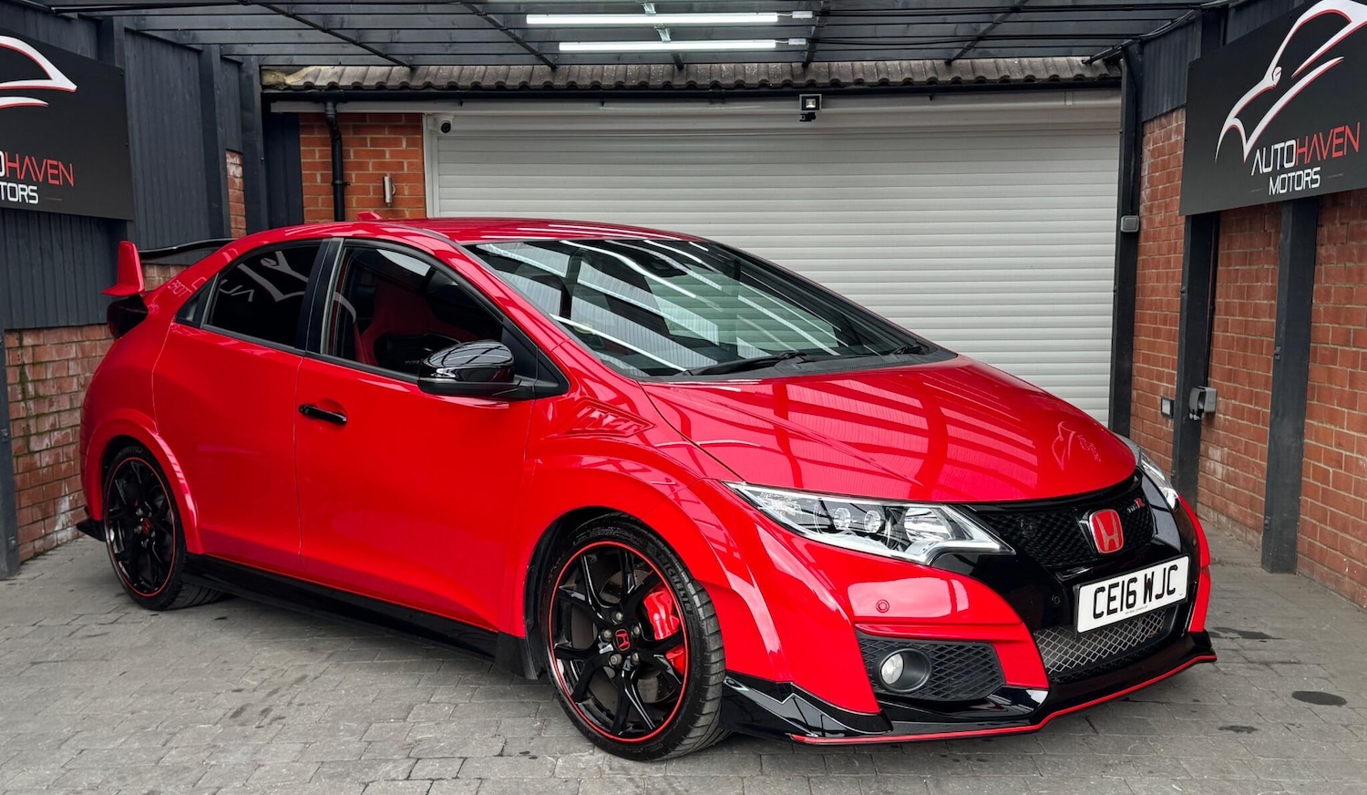 Used Honda Civic 2016 for sale - 78002144: Photo 2