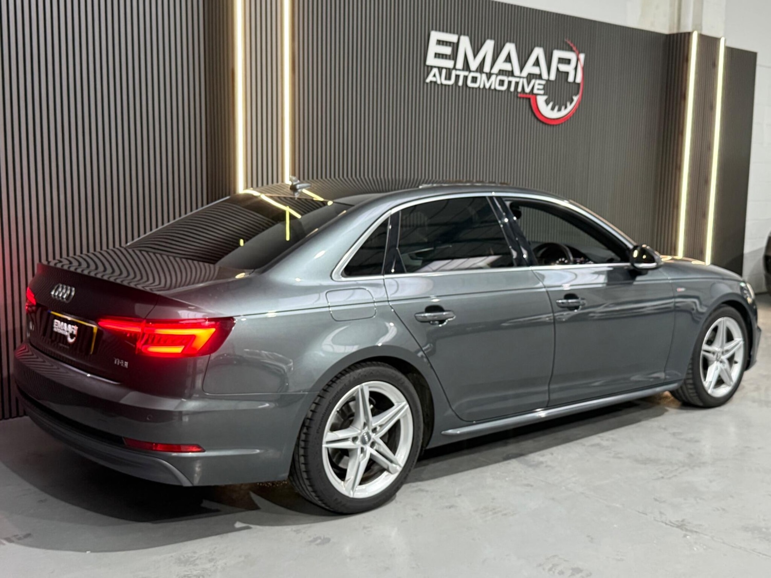 Used Audi A4 2018 for sale - 77942357: Photo 10