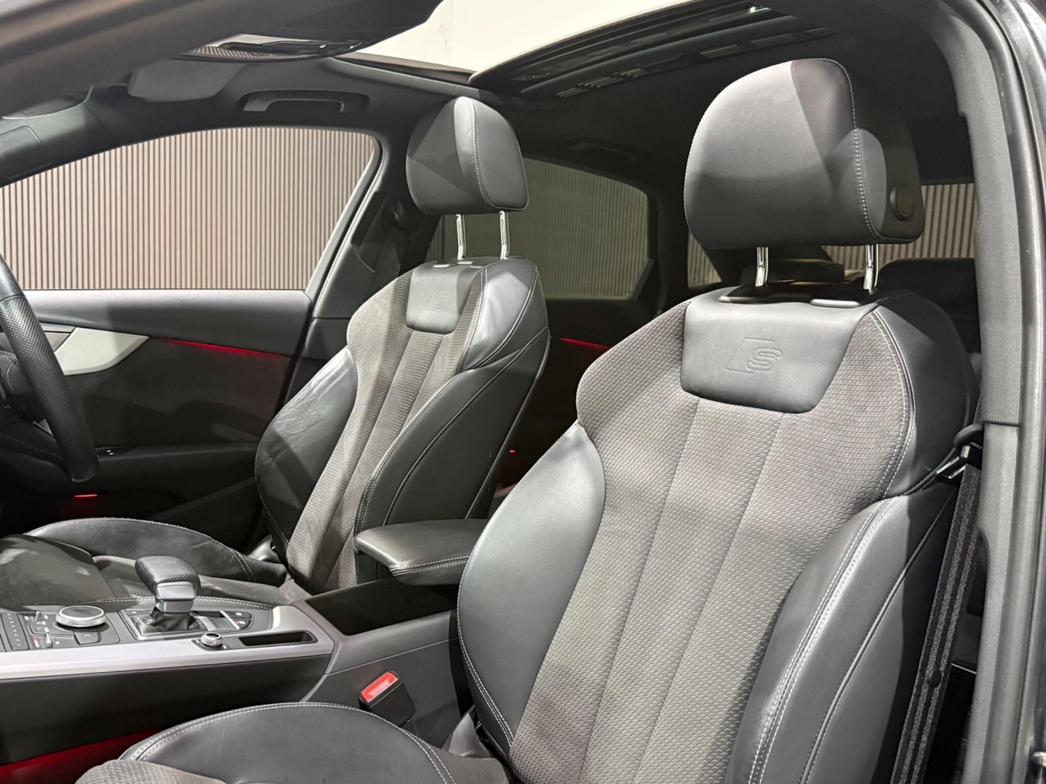 Used Audi A4 2018 for sale - 77942357: Photo 15