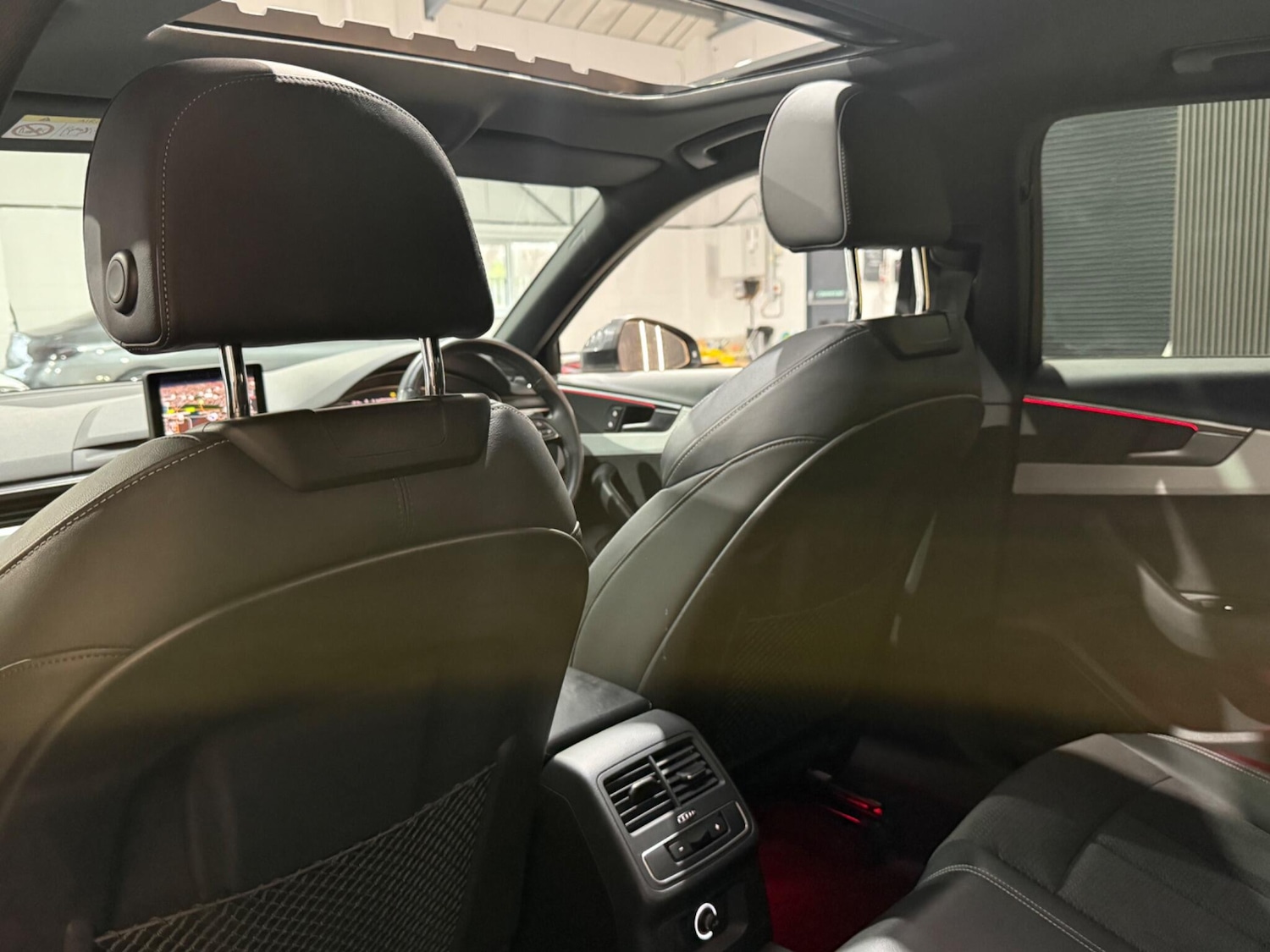 Used Audi A4 2018 for sale - 77942357: Photo 18