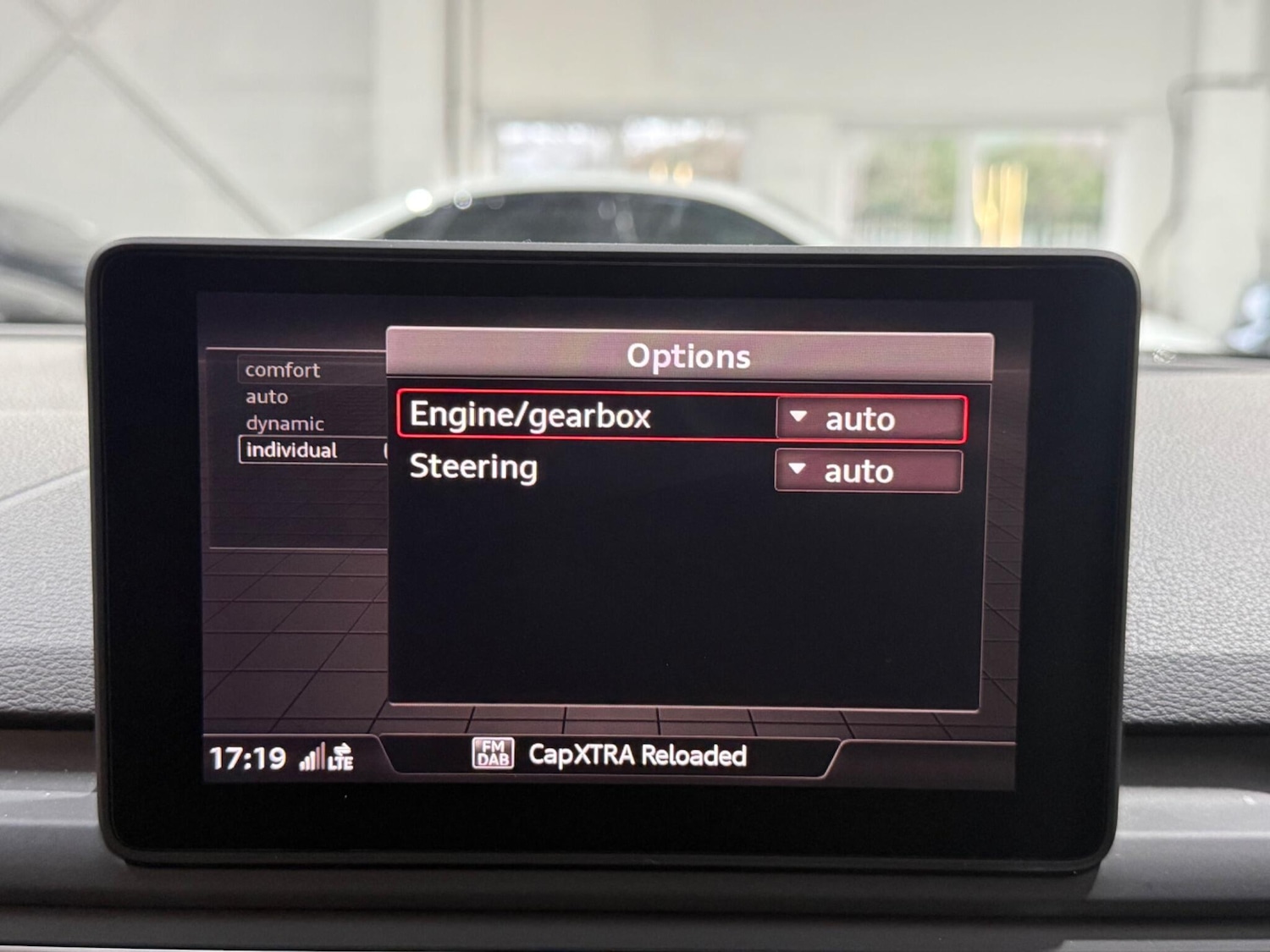 Used Audi A4 2018 for sale - 77942357: Photo 25