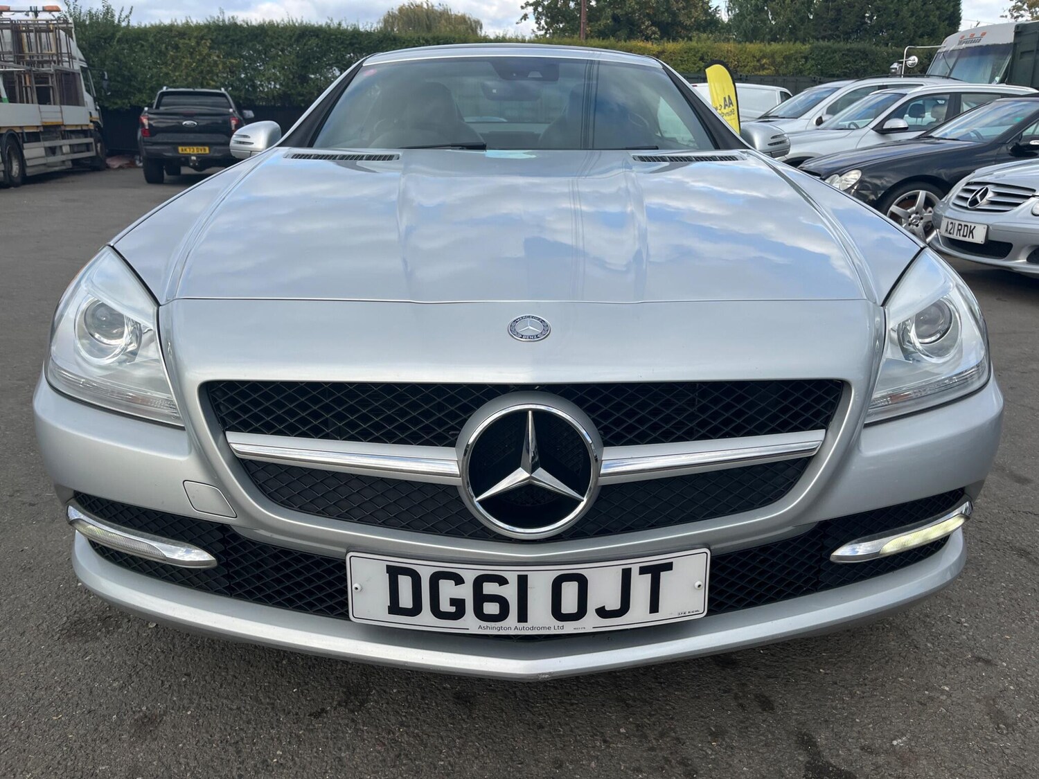 Used Mercedes-Benz SLK 2011 for sale - 78089392: Photo 17