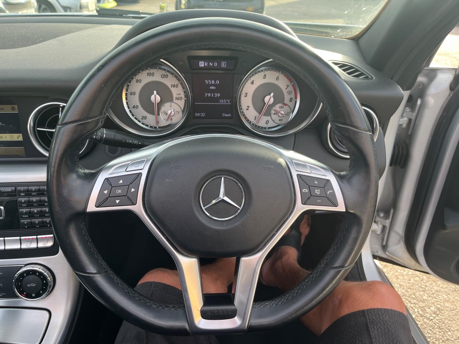 Used Mercedes-Benz SLK 2011 for sale - 78089392: Photo 19