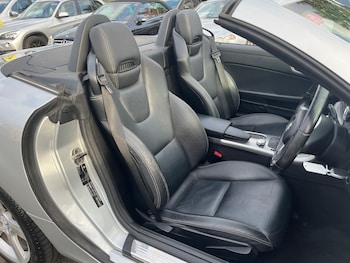 Used Mercedes-Benz SLK 2011 for sale - 78089392: Photo