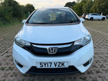 Used Honda Jazz 2017 for sale - 79130156: Photo