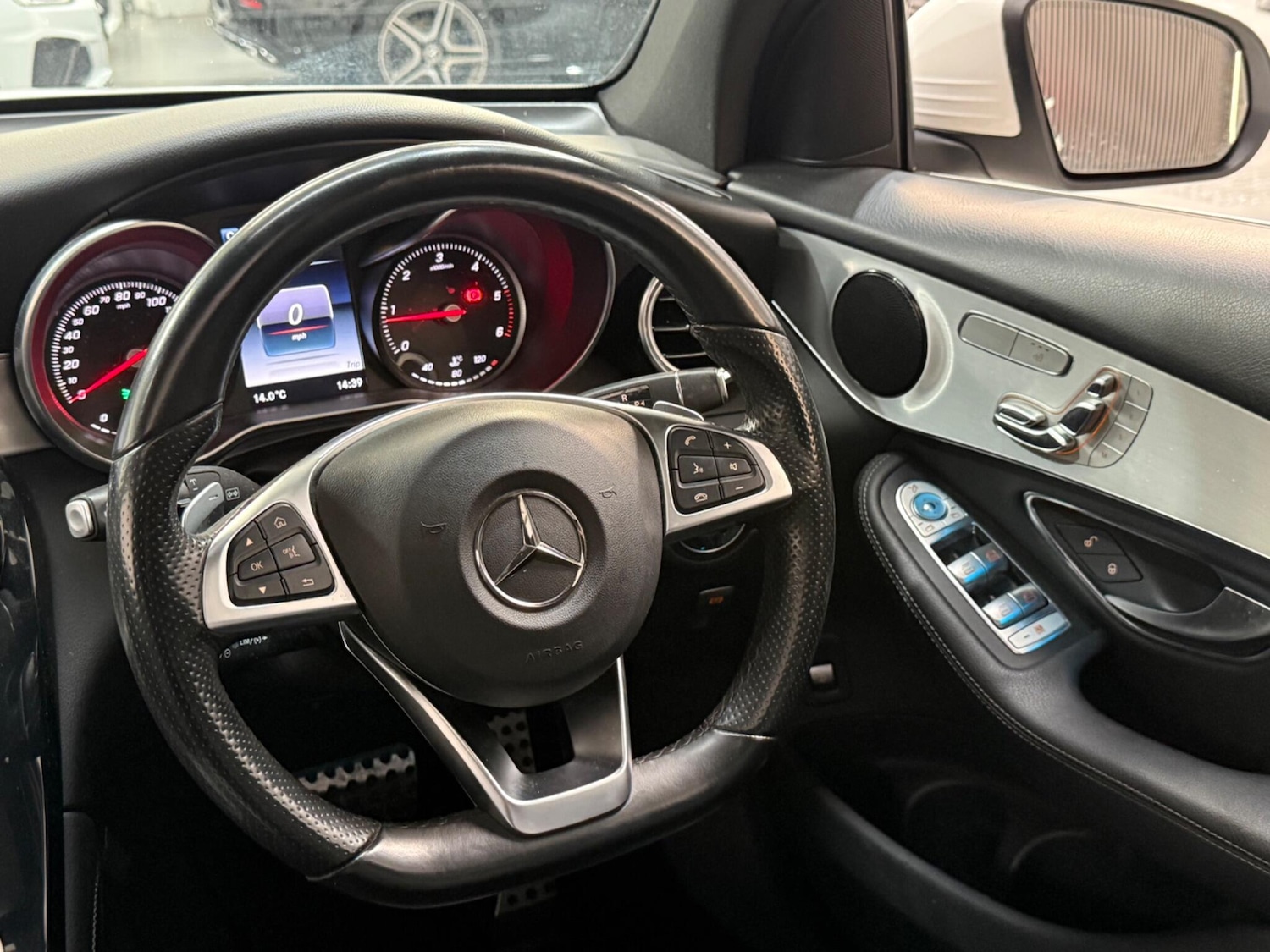 Used Mercedes-Benz GLC 2016 for sale - 77942356: Photo 20