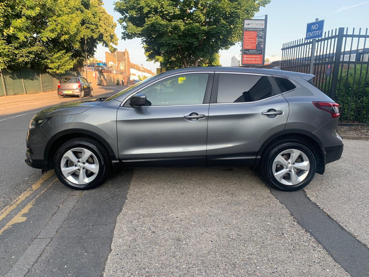 Used Nissan Qashqai 2017 for sale - 77927851: Photo 2