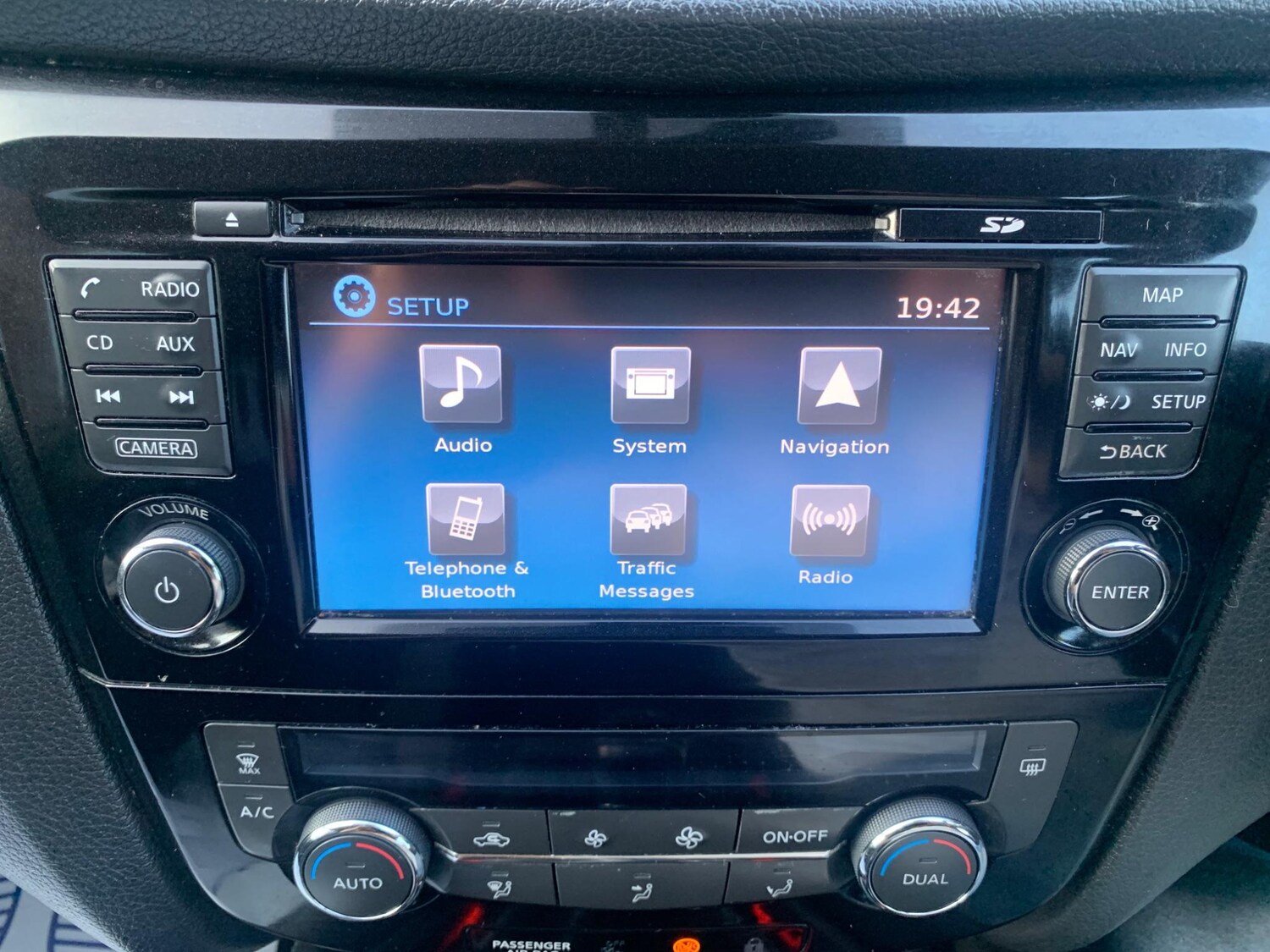 Used Nissan Qashqai 2017 for sale - 77927851: Photo 25