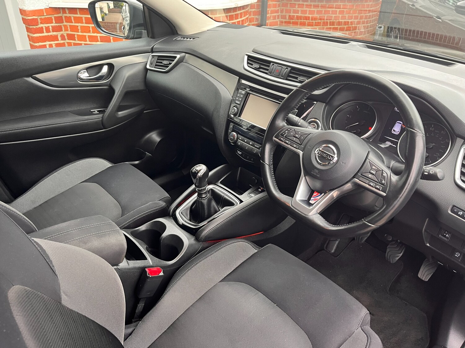 Used Nissan Qashqai 2017 for sale - 77927833: Photo 15