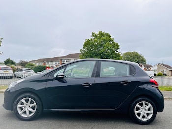 Used Peugeot 208 2016 for sale - 78794205: Photo