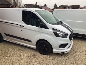 Ford Transit Custom feature image