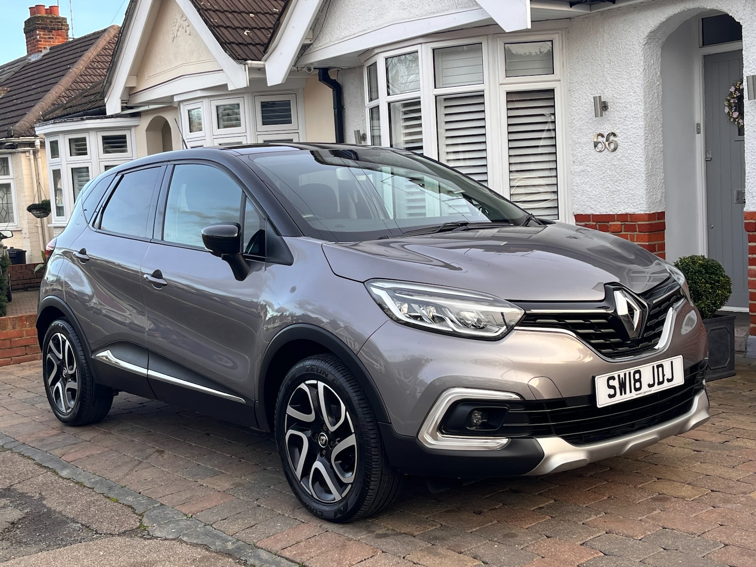 Used Renault Captur 2018 for sale - 78060783: Photo 4