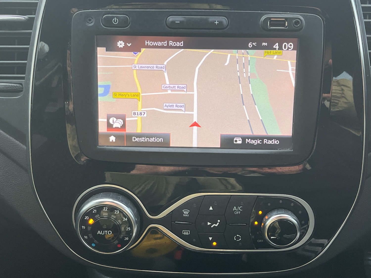 Used Renault Captur 2018 for sale - 78060783: Photo 5