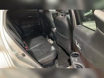 Used Toyota C-HR 2019 for sale - 78431842: Photo