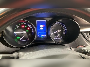 Used Toyota C-HR 2019 for sale - 78431842: Photo