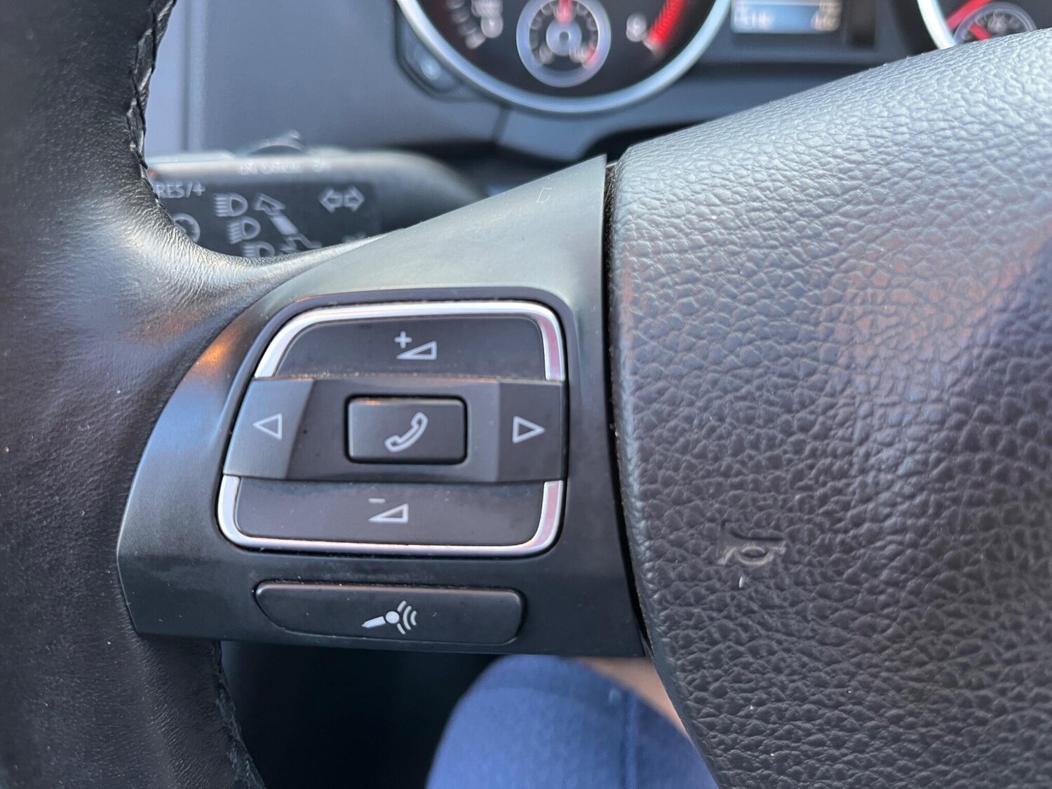 Used Volkswagen Golf 2012 for sale - 77805055: Photo 16