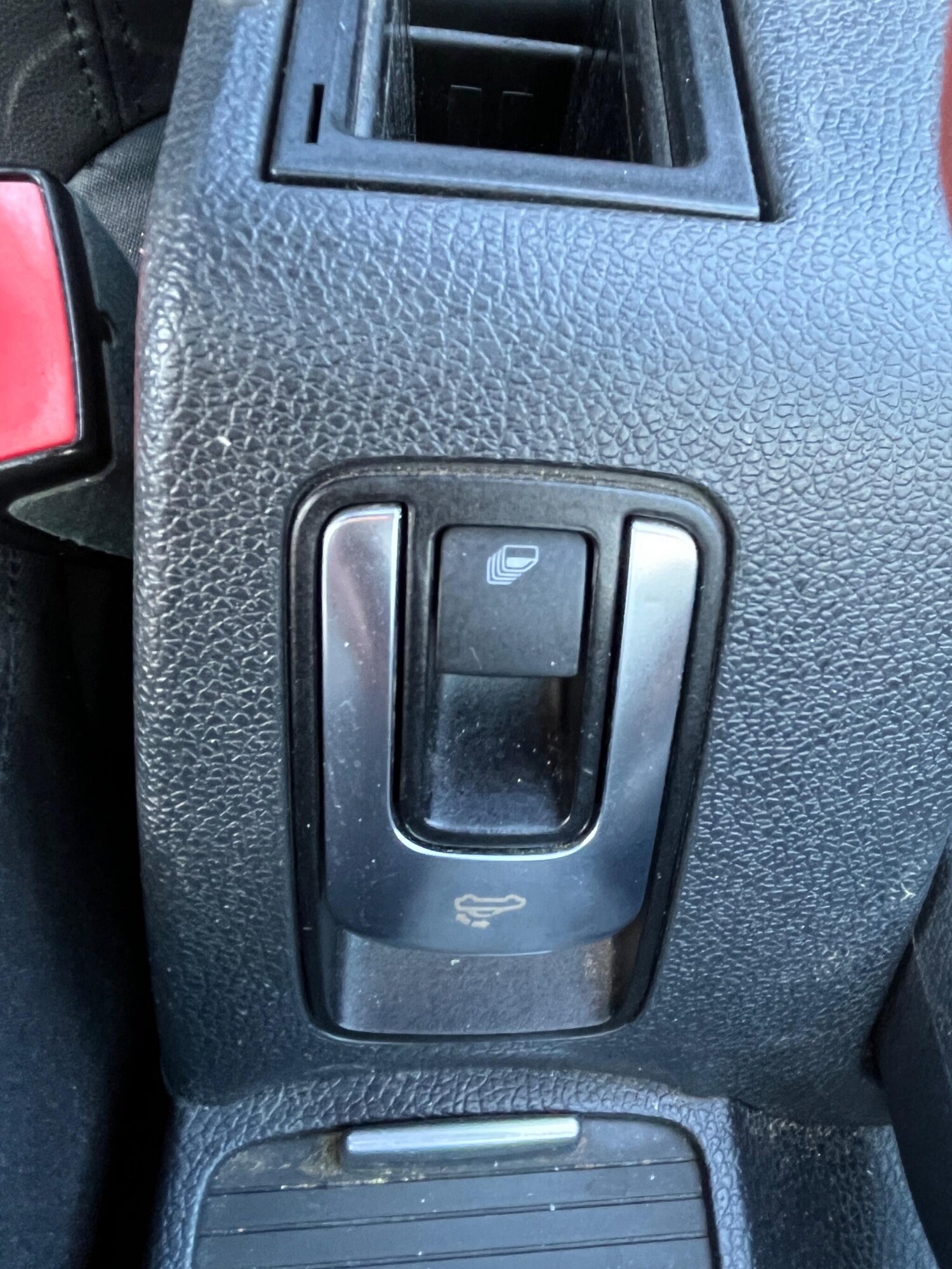 Used Volkswagen Golf 2012 for sale - 77805055: Photo 8