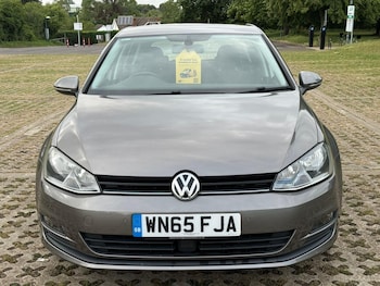 Used Volkswagen Golf 2015 for sale - 78807075: Photo