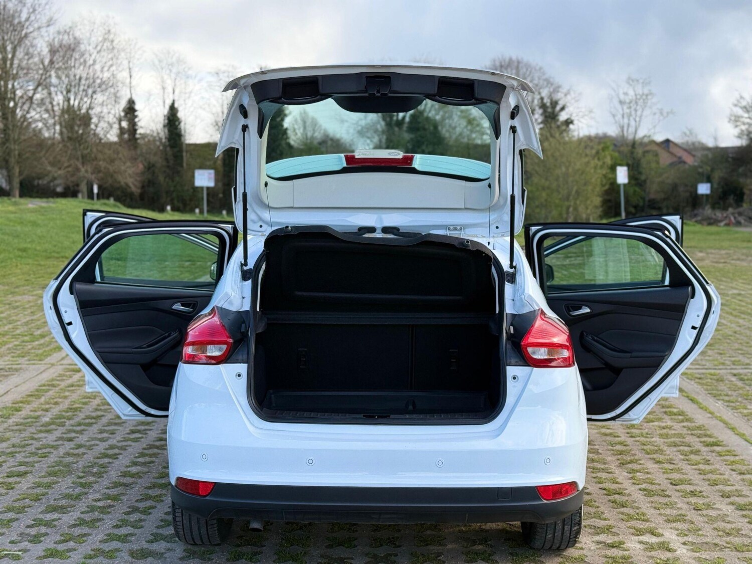 Used Ford Focus 2016 for sale - 78029164: Photo 24