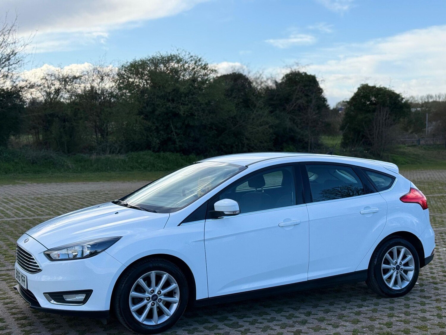 Used Ford Focus 2016 for sale - 78029164: Photo 5