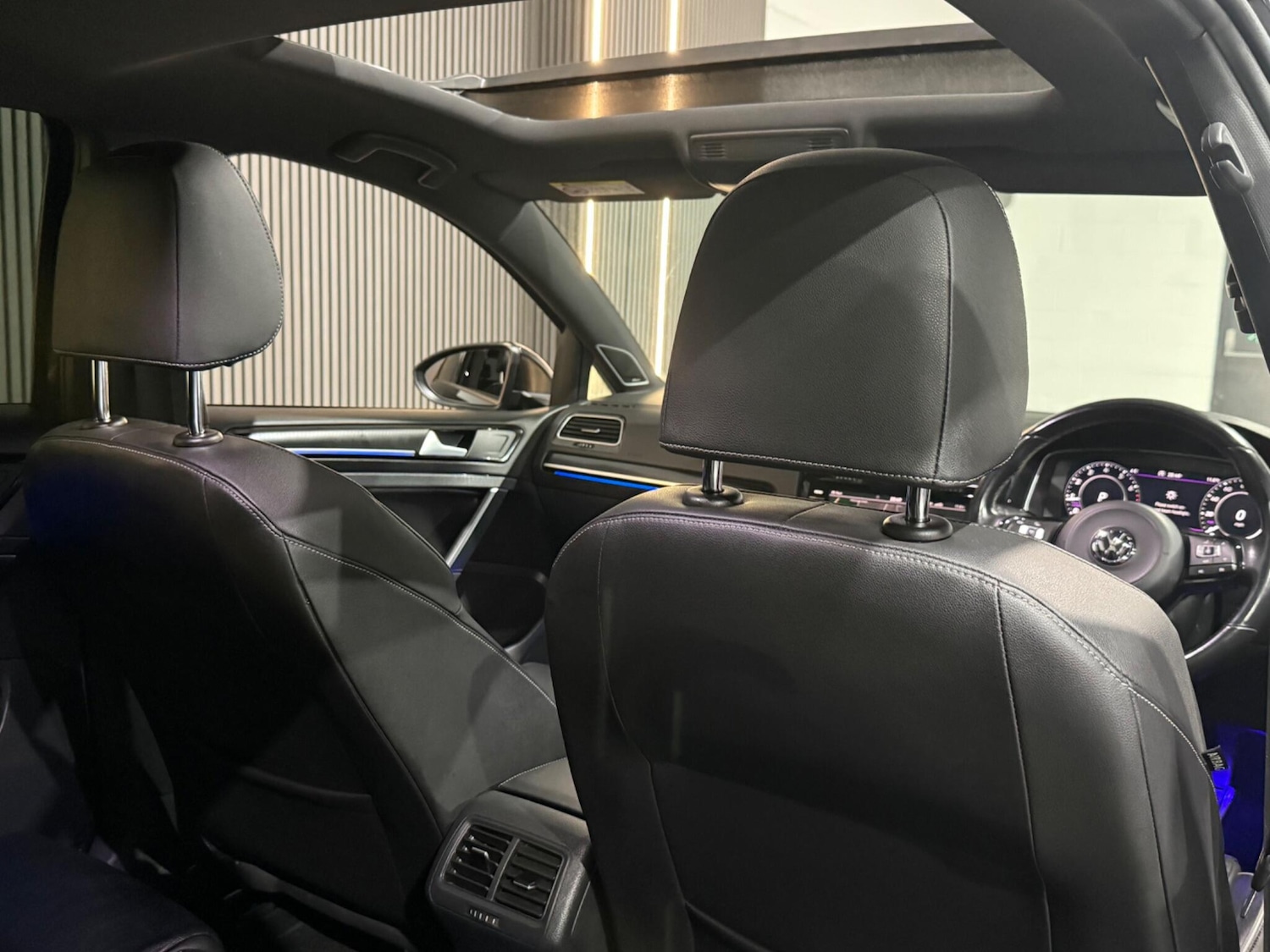 Used Volkswagen Golf 2019 for sale - 77942345: Photo 16