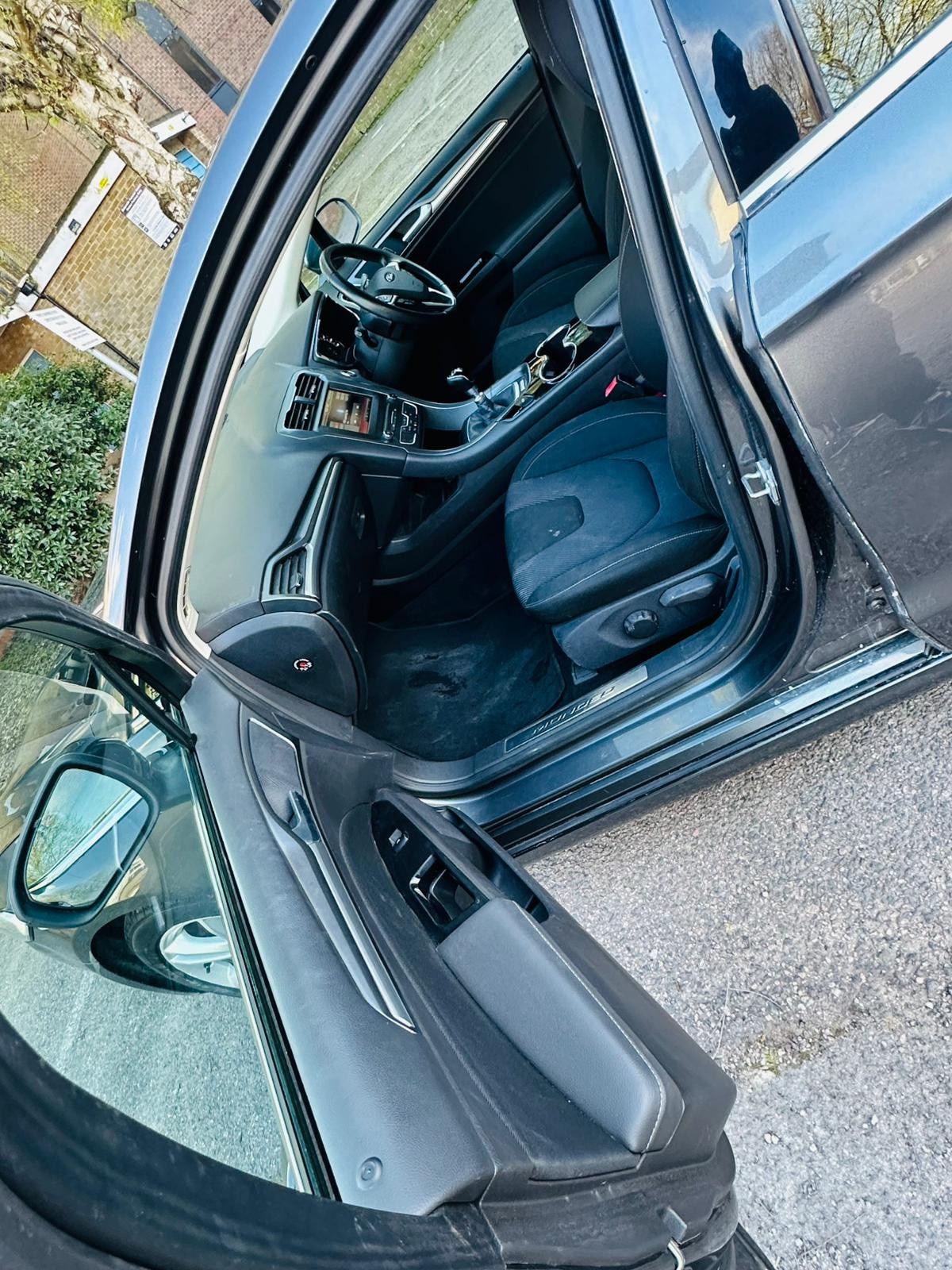 Used Ford Mondeo 2015 for sale - 78062123: Photo 10