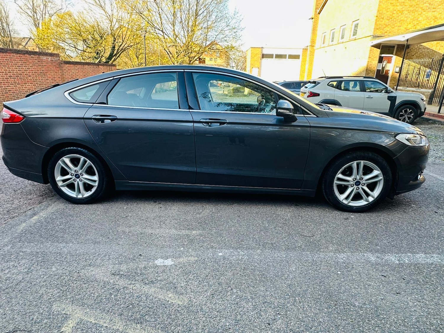 Used Ford Mondeo 2015 for sale - 78062123: Photo 3