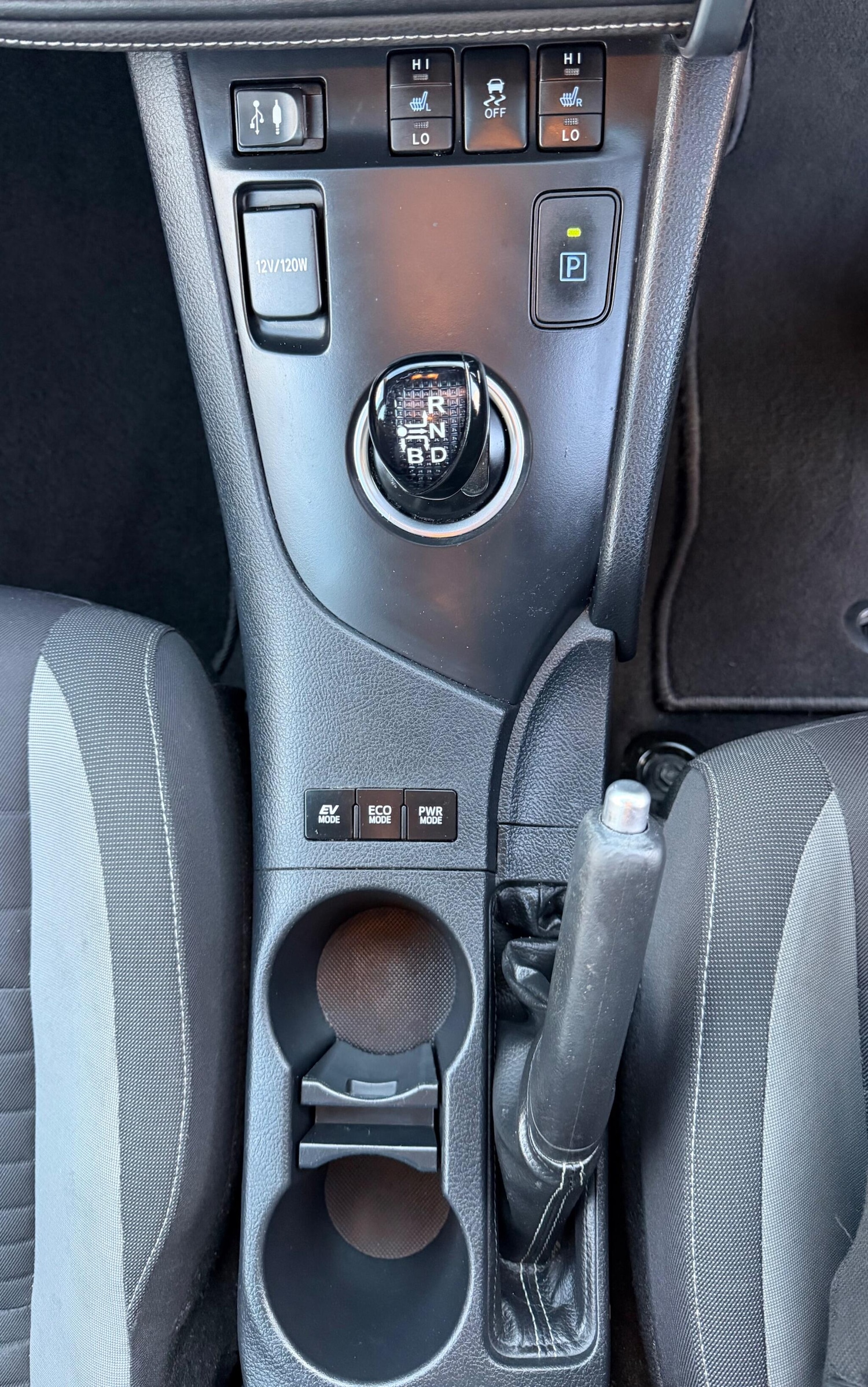 Used Toyota Auris 2016 for sale - 78001945: Photo 15