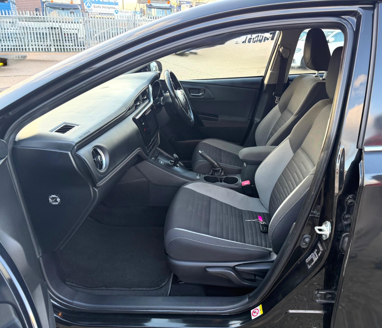 Used Toyota Auris 2016 for sale - 78001945: Photo 22