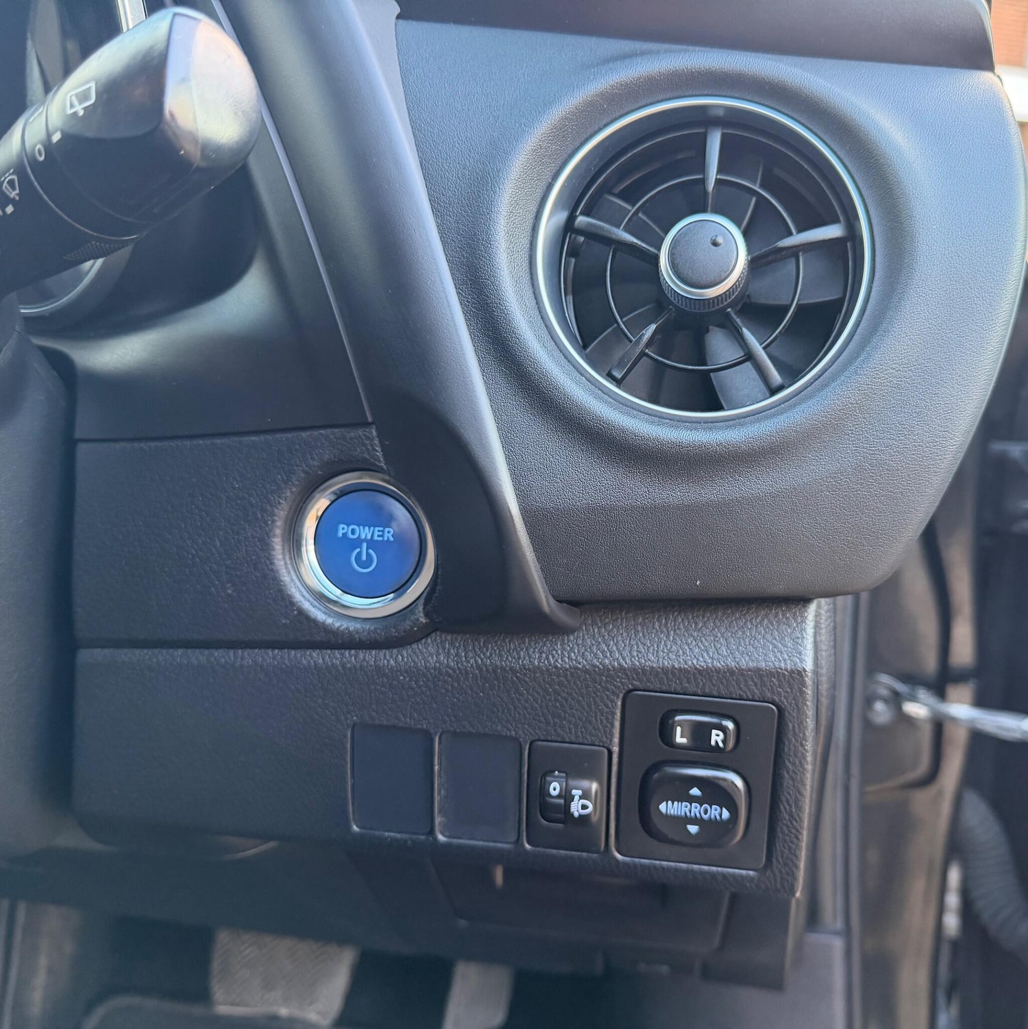 Used Toyota Auris 2016 for sale - 78001945: Photo 9