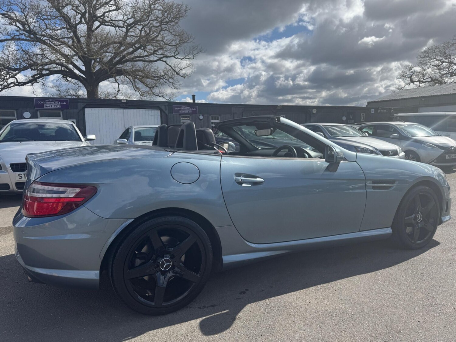 Used Mercedes-Benz SLK 2012 for sale - 77997739: Photo 5