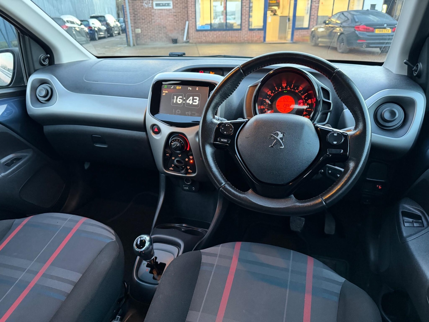 Used Peugeot 108 2016 for sale - 78002018: Photo 20