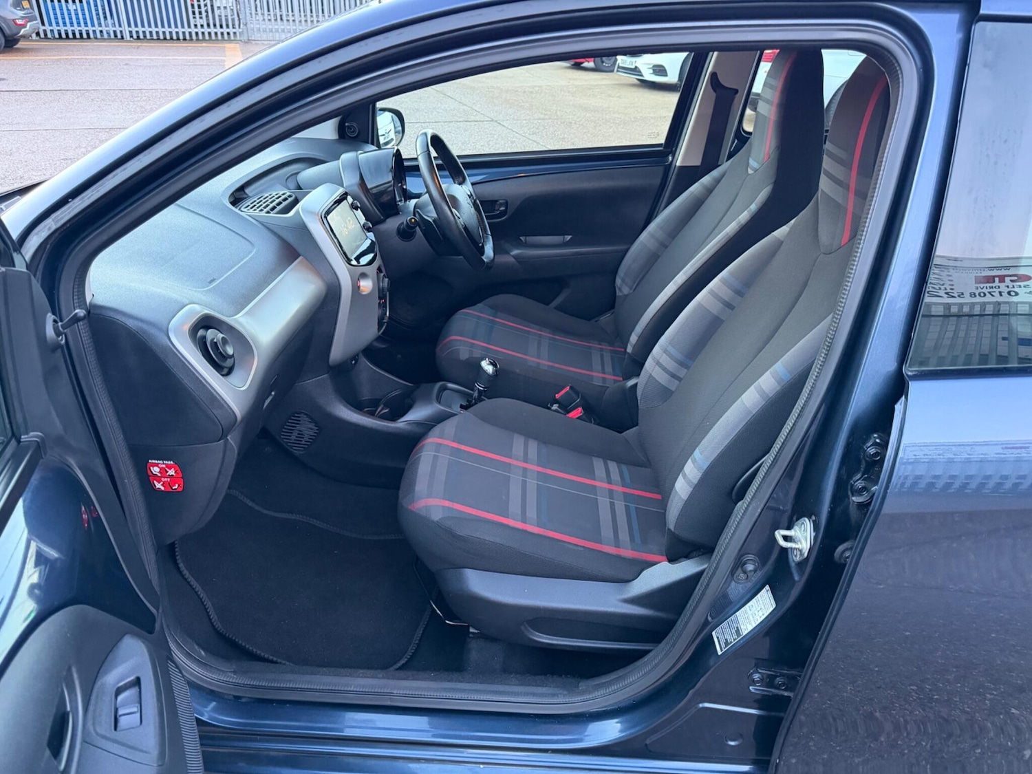 Used Peugeot 108 2016 for sale - 78002018: Photo 23