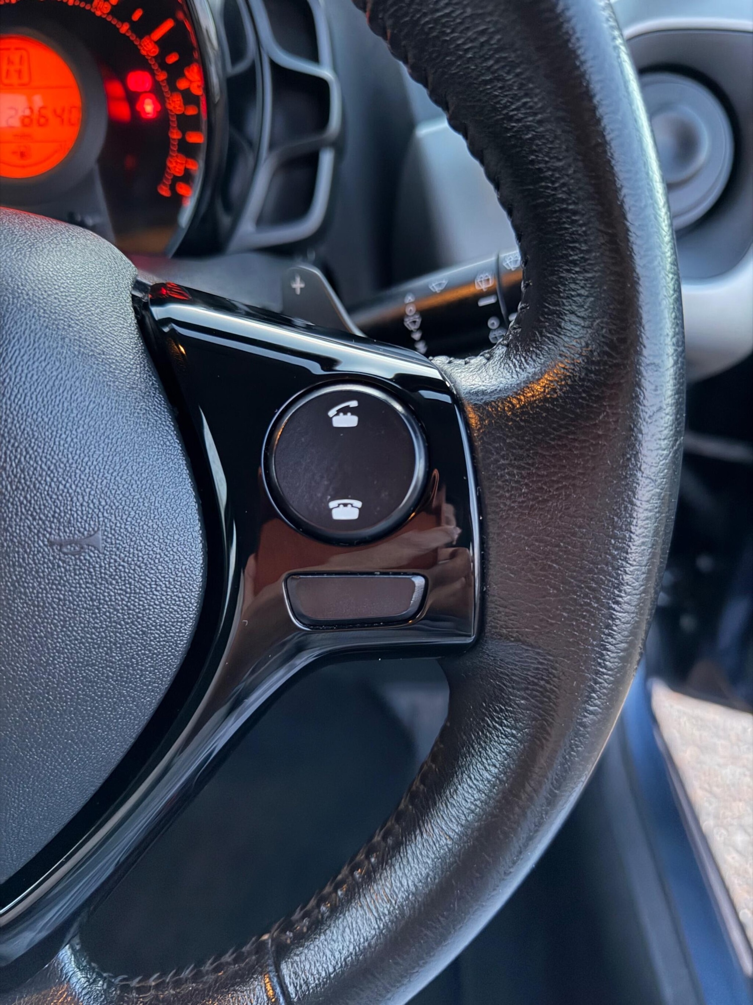 Used Peugeot 108 2016 for sale - 78002018: Photo 9