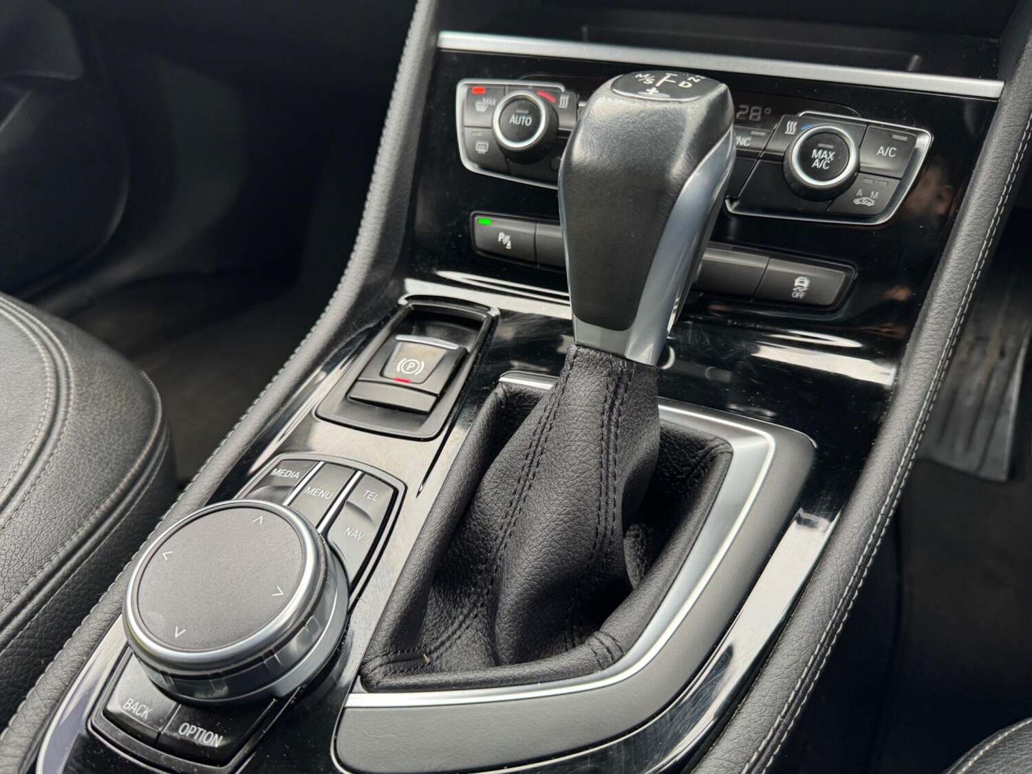 Used BMW 2 Series 2017 for sale - 77927944: Photo 17