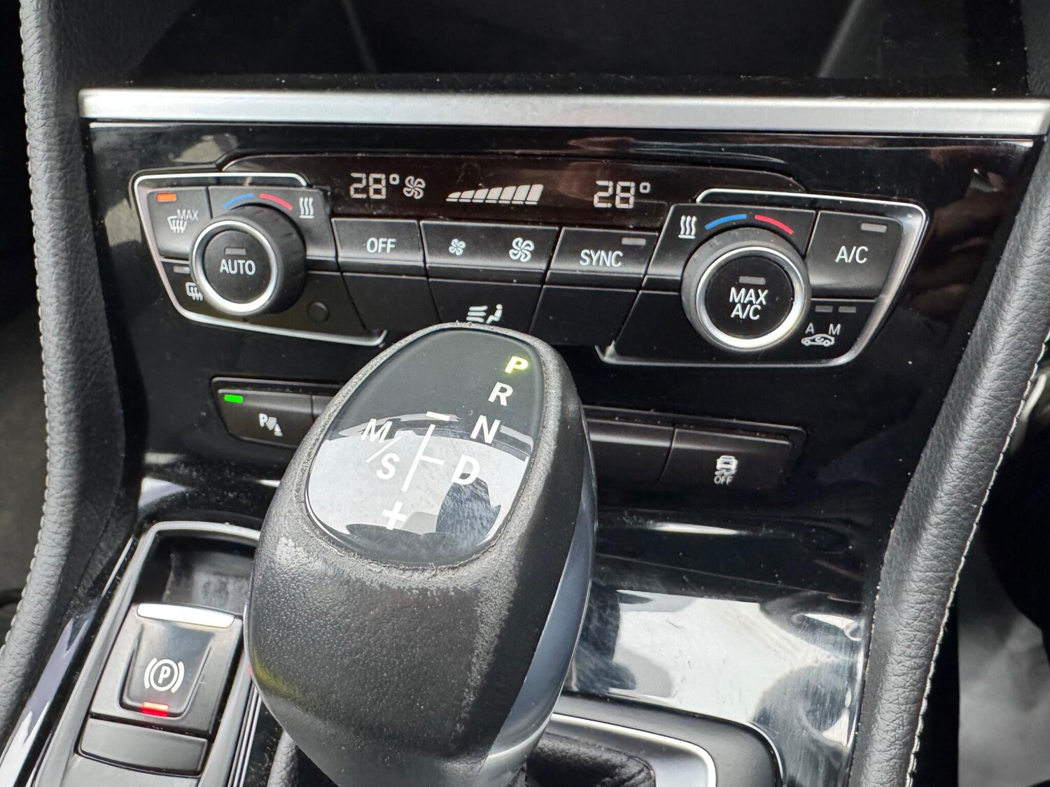 Used BMW 2 Series 2017 for sale - 77927944: Photo 18