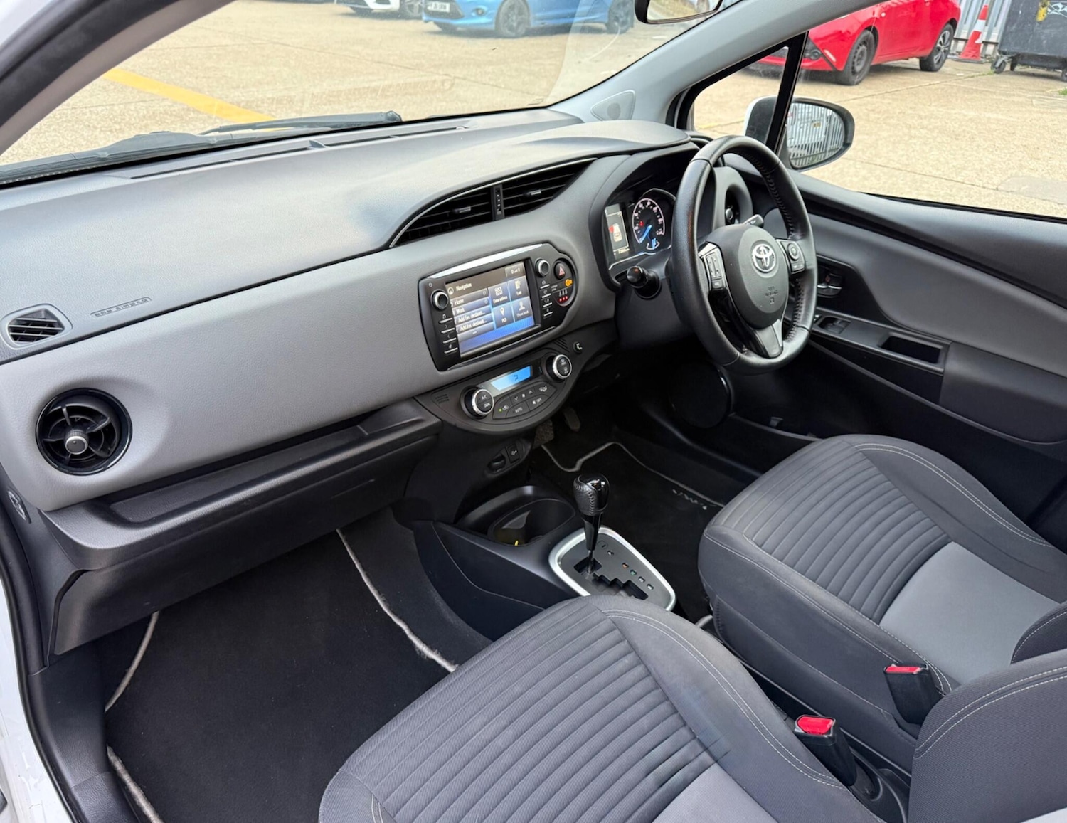 Used Toyota Yaris 2017 for sale - 78001960: Photo 19