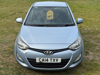 Used Hyundai i20 2014 for sale - 78469505: Photo