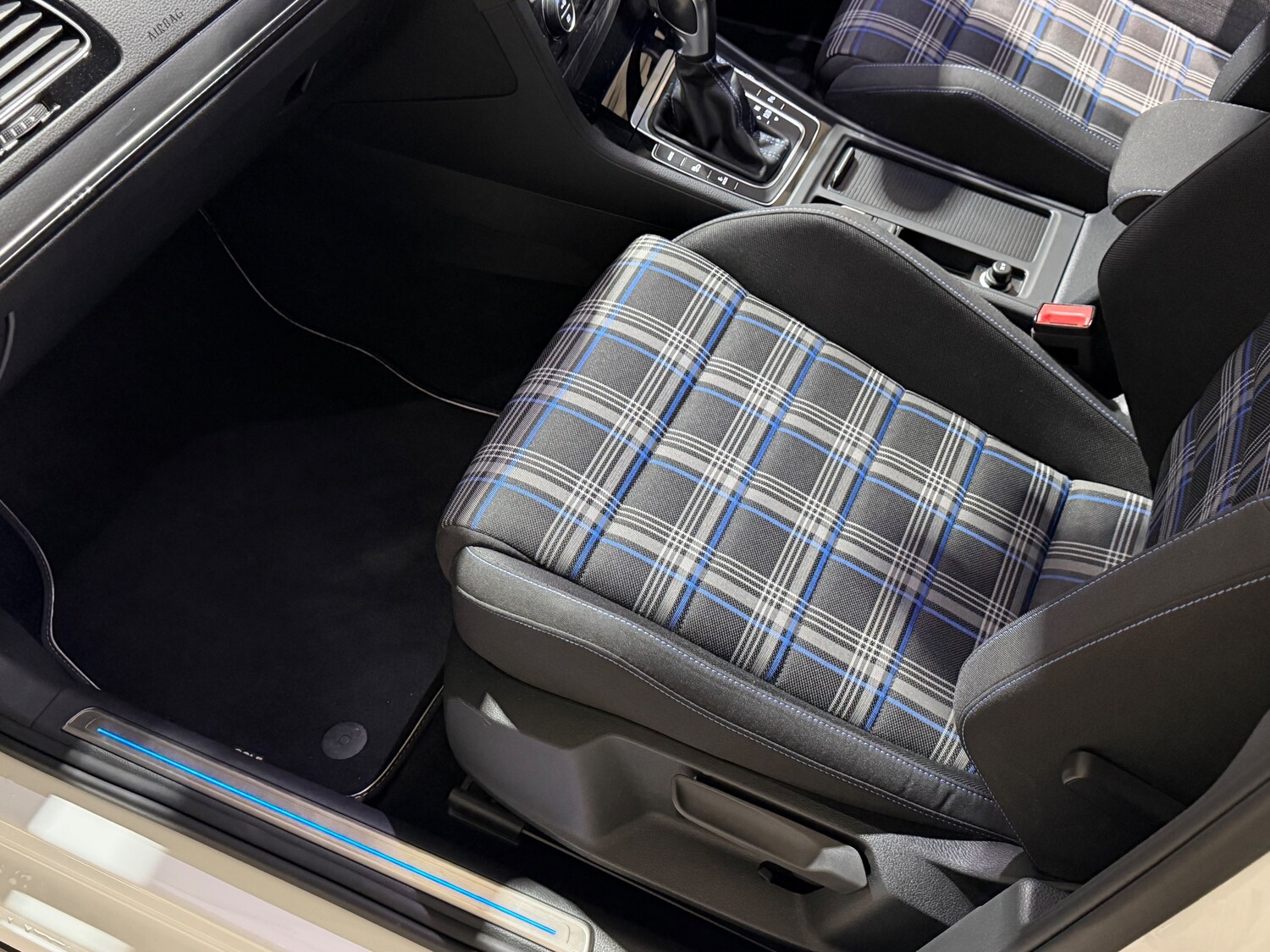 Used Volkswagen Golf 2020 for sale - 77980221: Photo 12