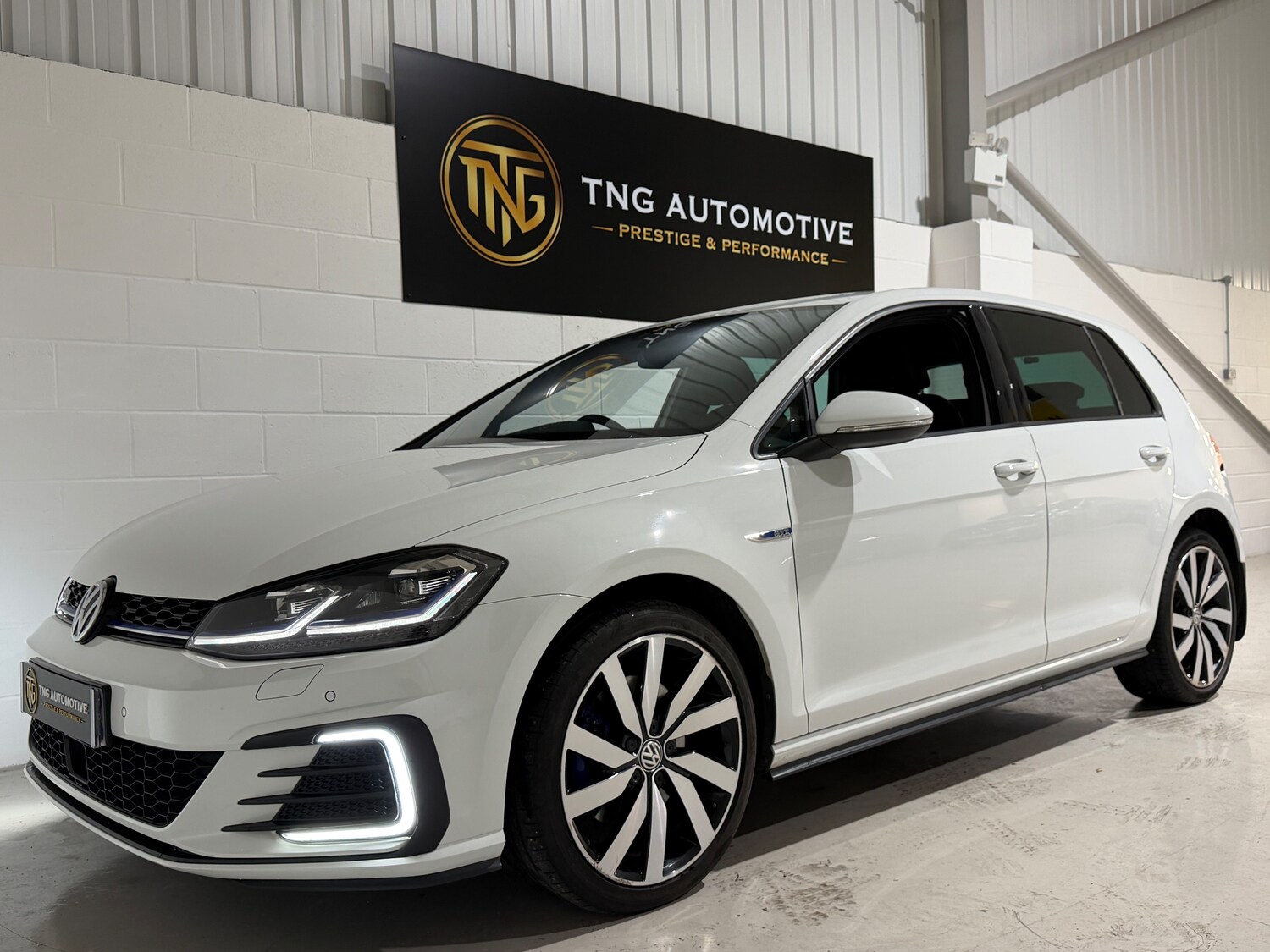 Used Volkswagen Golf 2020 for sale - 77980221: Photo 6