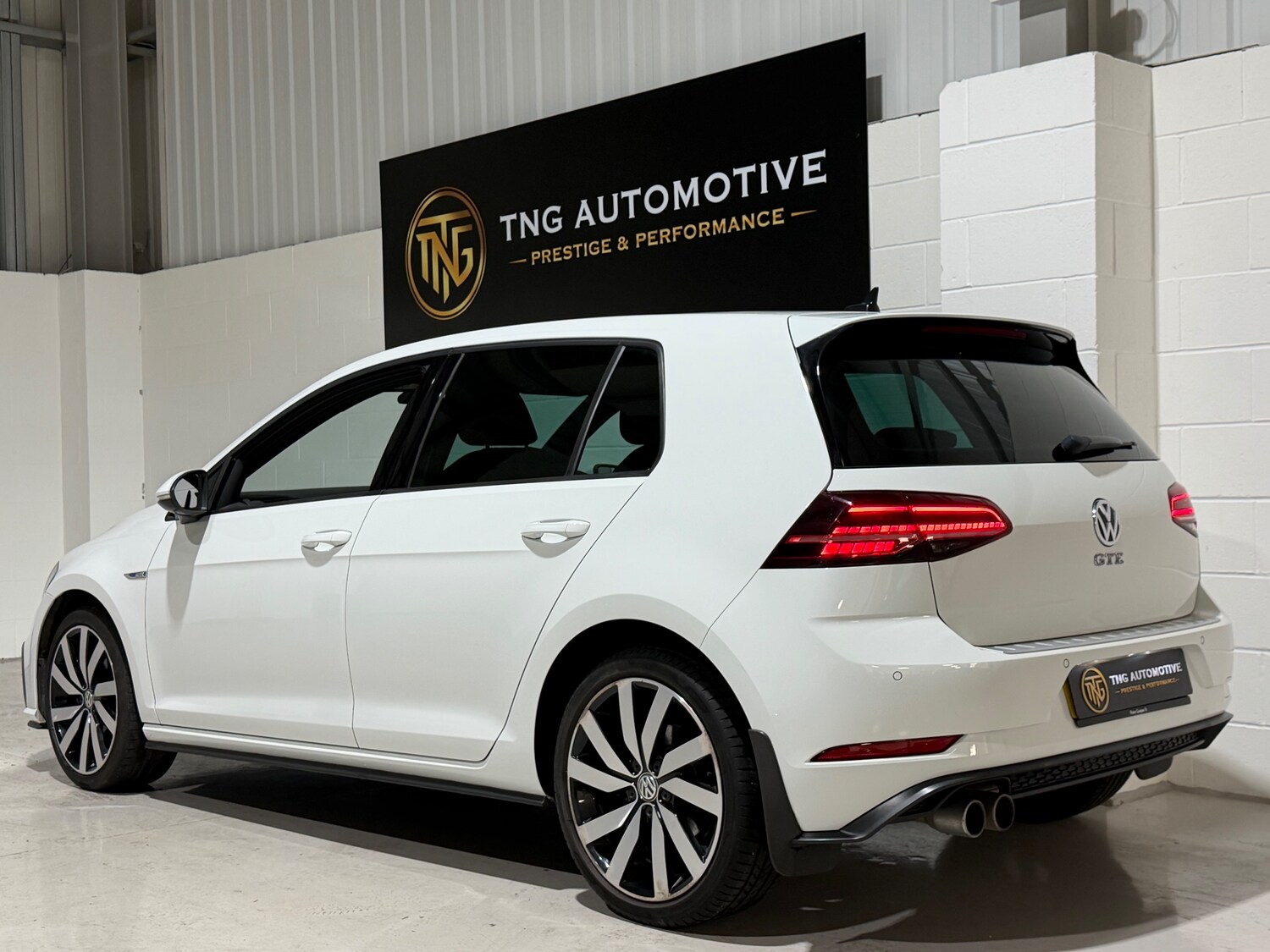 Used Volkswagen Golf 2020 for sale - 77980221: Photo 8