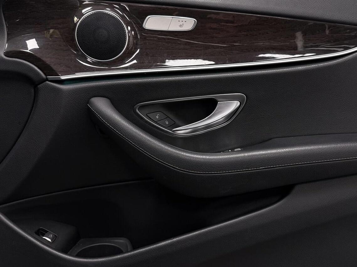 Used Mercedes-Benz E Class for sale - 77762473: Photo 20